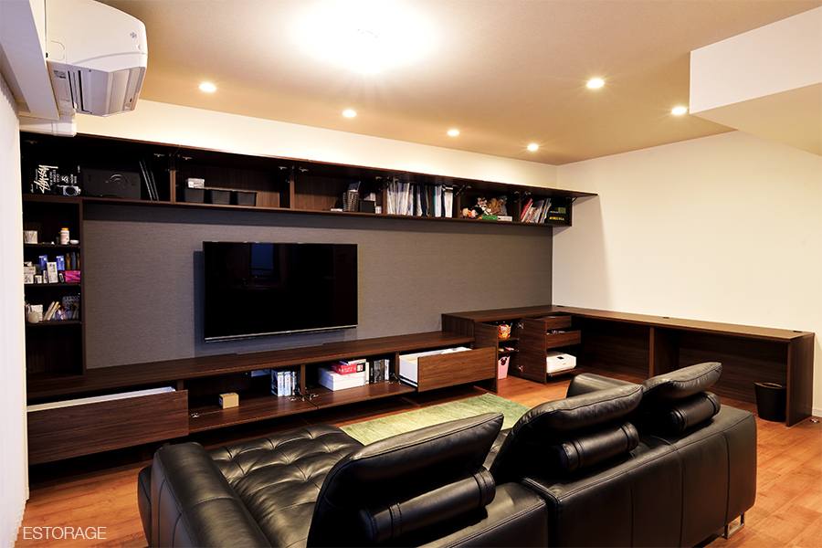 リビングに収納がないときの対処法 お部屋を広く見せる収納術