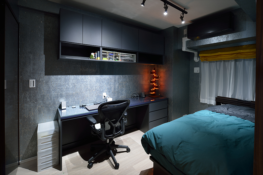 色調と素材の質感にこだわった寝室に作ったオーダー家具