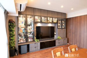 ライフステージに合わせて、大好きなコレクションに囲まれた暮らしを実現したオーダー家具