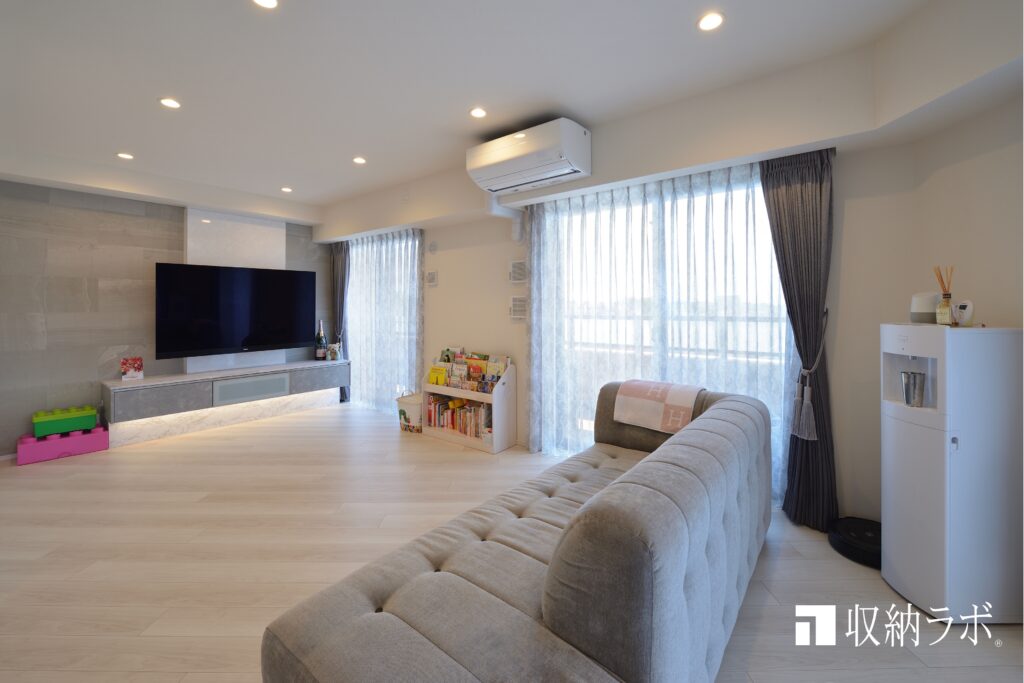 オーダー家具で収納を美しく。大人のモダン・リビング