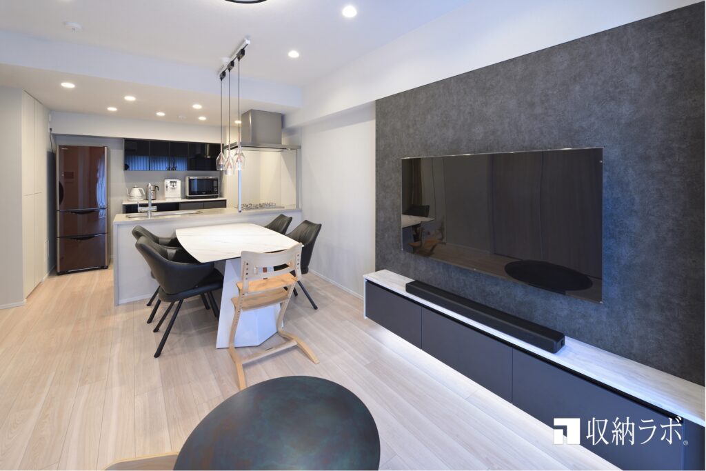 ”この家でどのように暮らすか”をコーディネーターと一緒に考えたオーダーメイドの収納家具